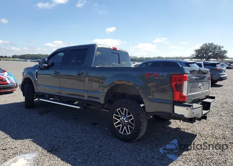 2019 Ford F250 Super Duty z USA, uszkodzony, nr VIN 1FT7W2BTXKEF68133